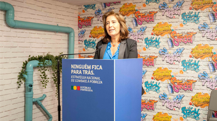 Ministra Ana Mendes Godinho em discurso