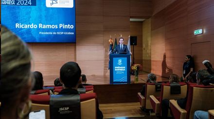 ricardo ramos pinto a discursar